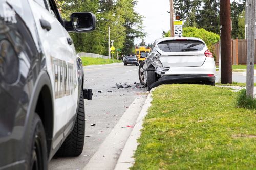 Rear-End Collisions on I-49 and Fayetteville Commuter Routes Common Injuries and Insurance Issues